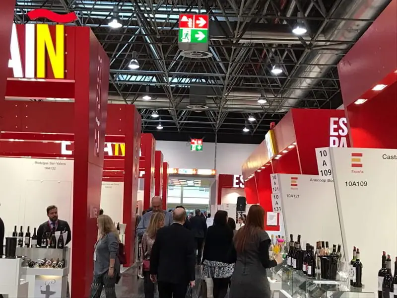 Tres días de intensa actividad en la gran feria del mundo del vino